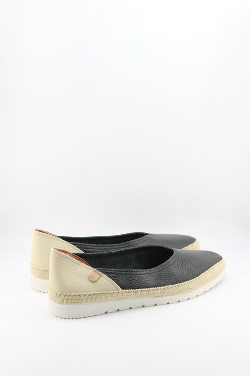 Verbenas Classic Canvas Slip-On Espadrilles